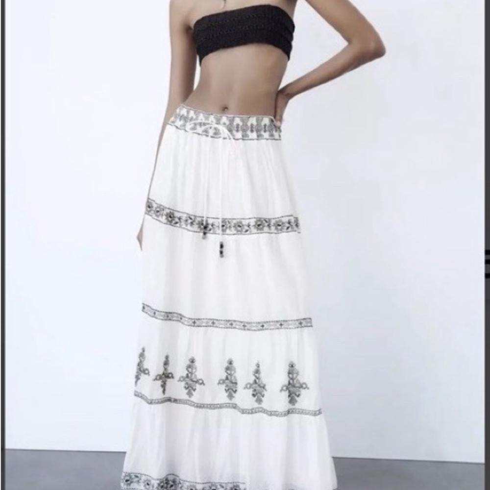 Zara White and Silver Embellished Maxi Skirt